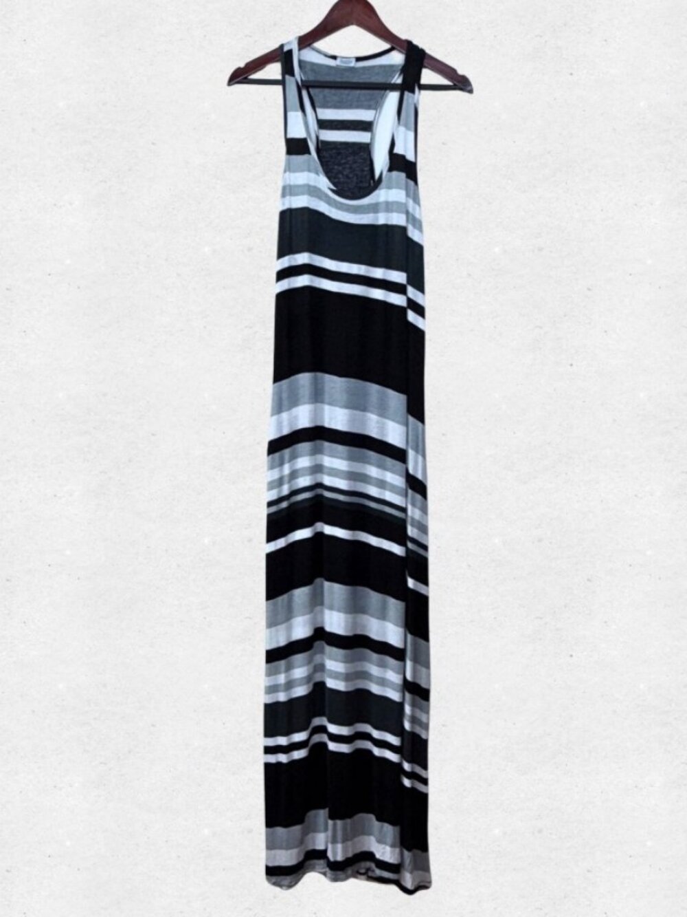 Black Gray White Striped Sleeveless Maxi Dress Medium Minimalist Off Duty Model